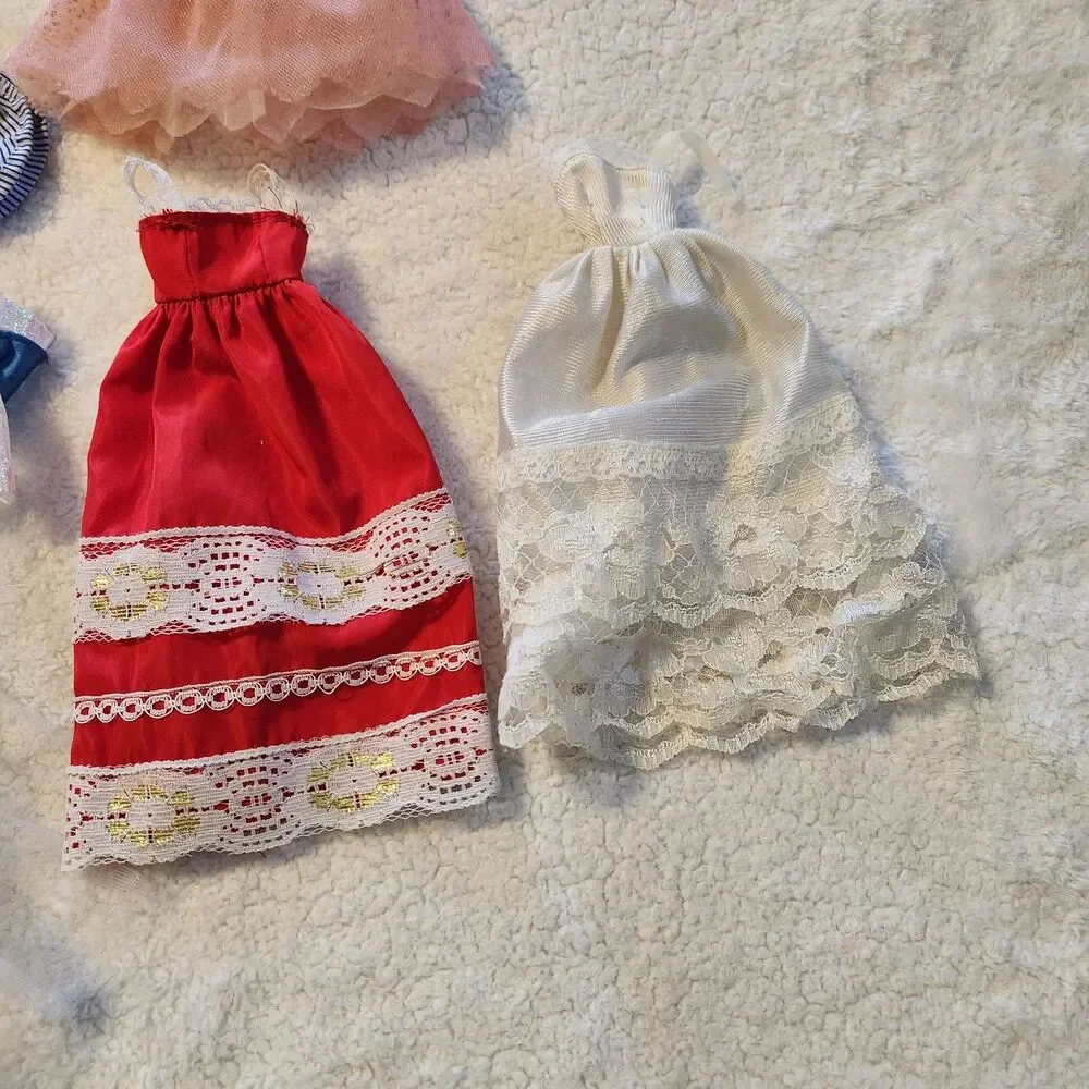 Vintage Mixed Lot Of 16 Pieces of Barbie, Clone, Handmade & Others Clothing